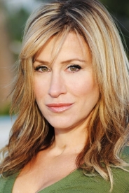 Lisa Ann Walter photo