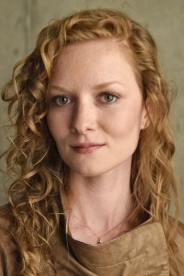 Wrenn Schmidt photo