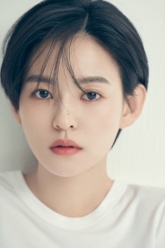 Kim Yoon-hye photo