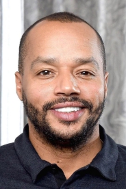 Donald Faison photo