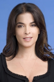 Annabella Sciorra photo