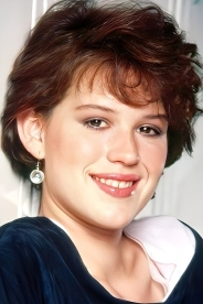 Molly Ringwald photo