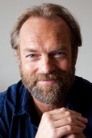 Hugo Weaving photo