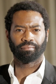 Nicholas Pinnock photo